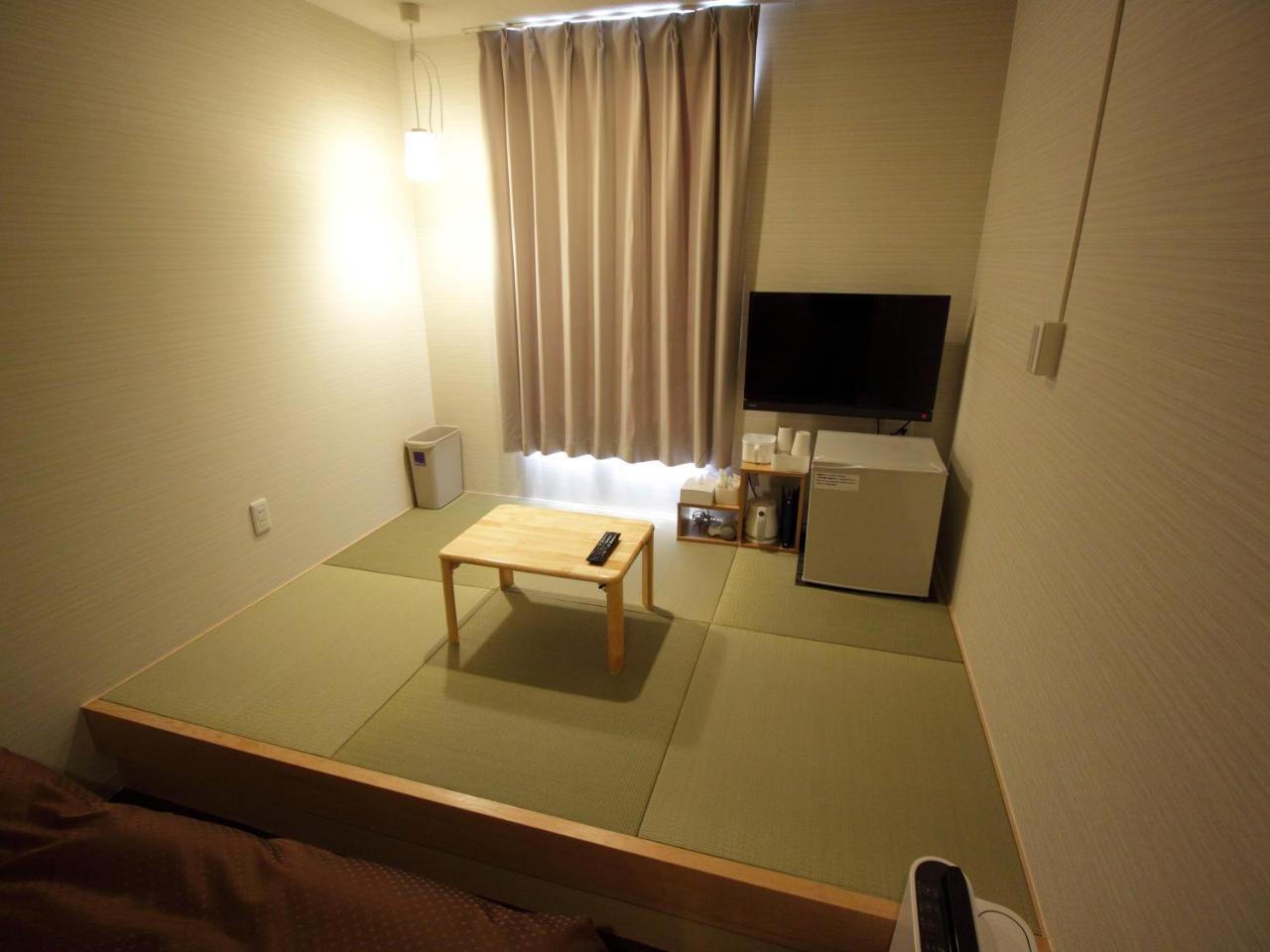 Takamatsu Century Hotel Buitenkant foto
